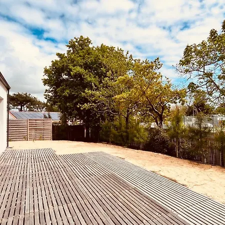 Maison Ocean, Standing Et 圣让-德蒙