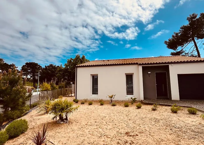 Maison Ocean, Standing Et *